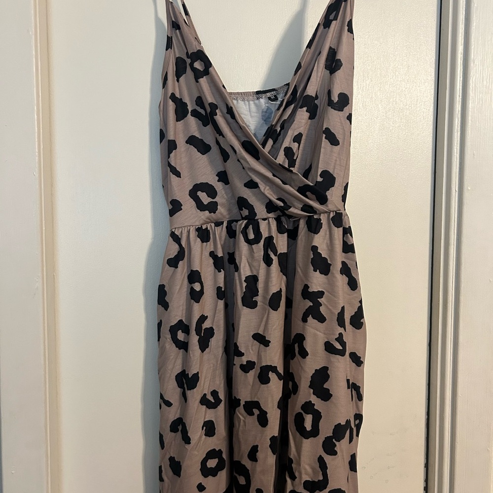 Women’s leopard dress
